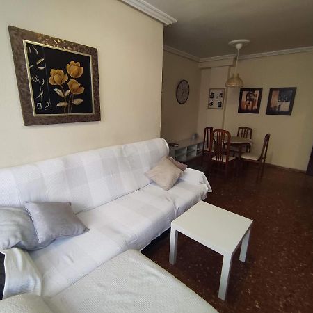 Amplio Piso Junto A Playa Victoria Διαμέρισμα Καντίζ Εξωτερικό φωτογραφία